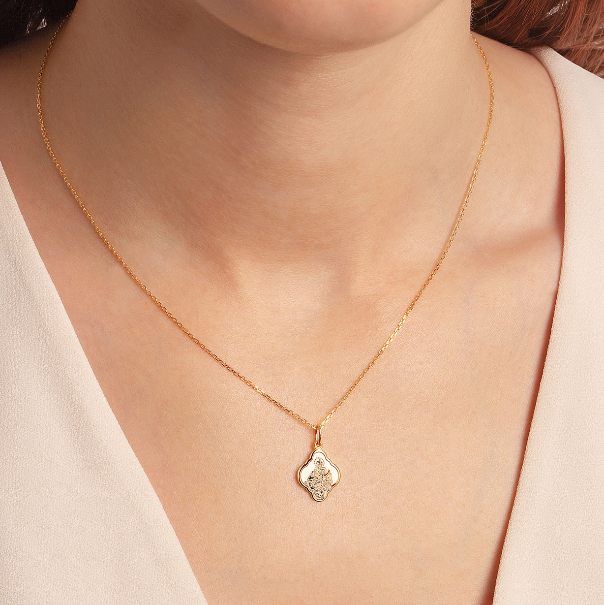 Gold-plated silver necklace - medallion