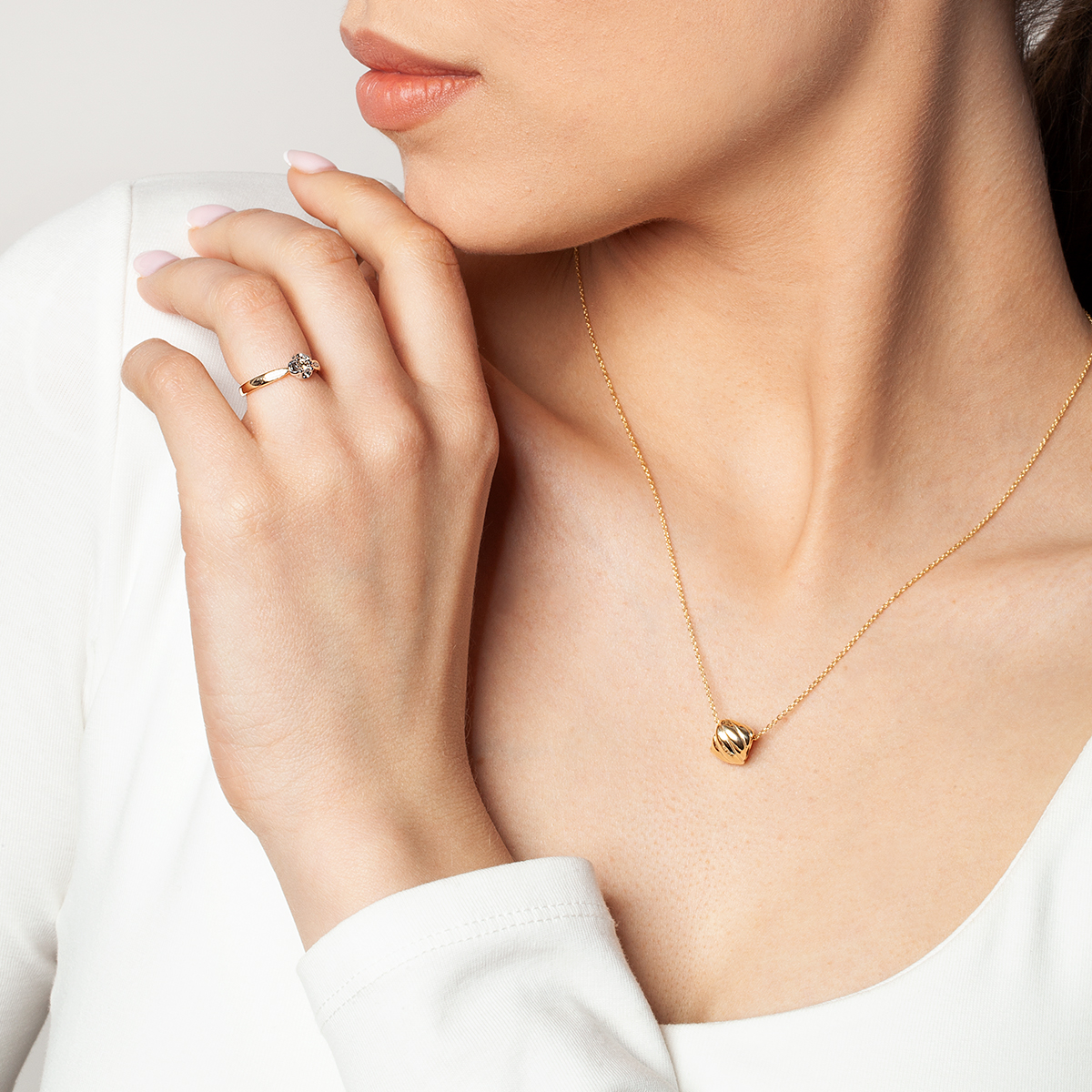 Gold necklace